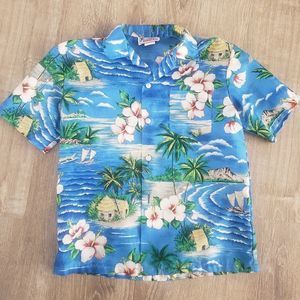 Vintage
Hawaii Brand Youth Hawaiian Shirt Tropical Hibiscus Ocean Size 14-16